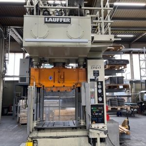 Hydraulic Press 400 Tons 1.000 x 1.000